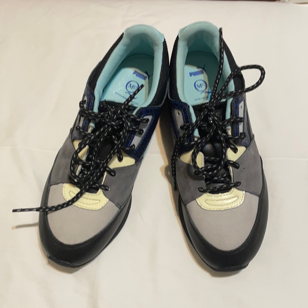 Almost new Alexander MQueen Pumas